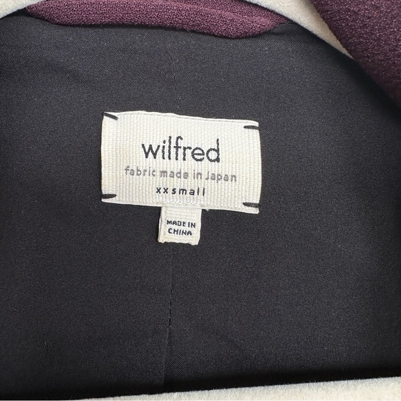Aritizia Wilfred Burgundy Mayat Crepe Women's Jacket, Mulled Wine Color, NWOT - Picture 4 of 11